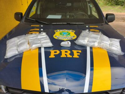Imagem da notícia Motorista é preso com haxixe e medicamentos contrabandeados em abordagem na BR-262, em Água Clara